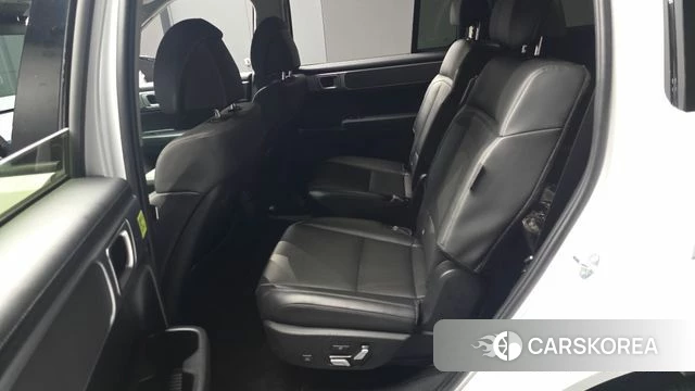 Hyundai Santa Fe (MX5) 2024 Белый из Кореи, фото 2