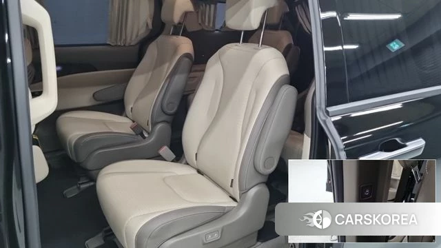 Kia Carnival 4th generation 2023 Черный из Кореи, фото 2