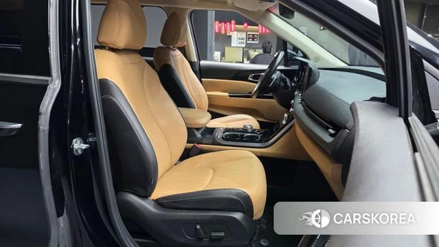 Kia Carnival 4th generation 2021 Черный из Кореи, фото 2