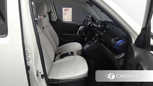 Hyundai Casper 2023 Жемчужный цвет из Кореи, фото 2