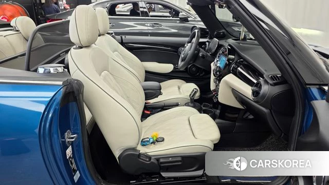 Mini Cooper S Convertible 2023 Синий из Кореи, фото 2
