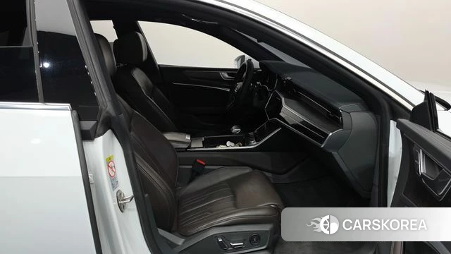 Audi A7 (4K) 2020 Белый из Кореи, фото 2