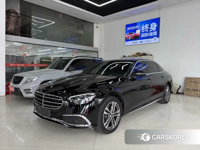 Mercedes-Benz E-Class 2023 Черный из Китая, фото 2