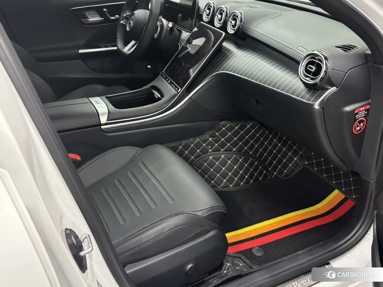 Mercedes-Benz C-class 2024 Белый из Китая, фото 2
