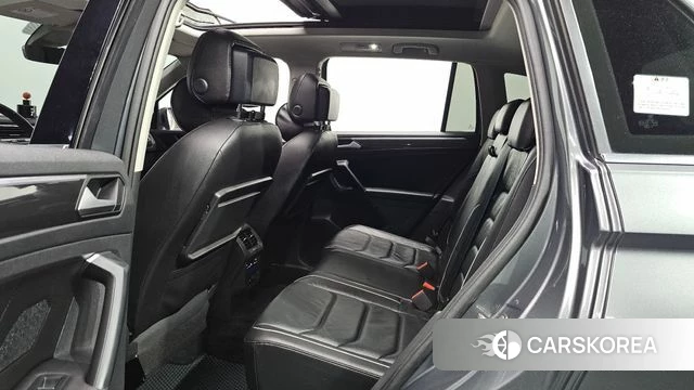 Volkswagen Tiguan second Generation 2020 Серый из Кореи, фото 2