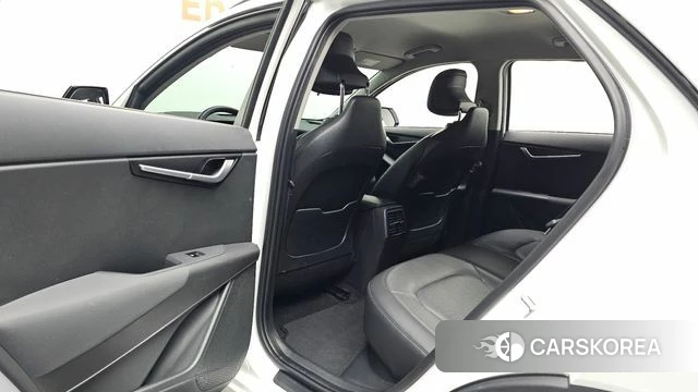 Kia Di All New Niro EV 2022 Белый из Кореи, фото 2