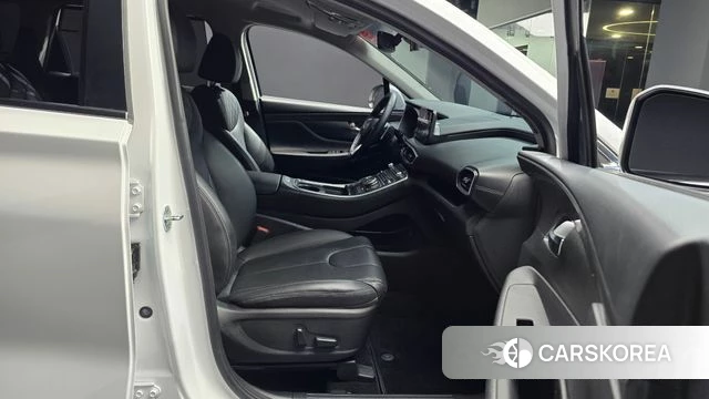 Hyundai The New Santa Fe 2021 Белый из Кореи, фото 2