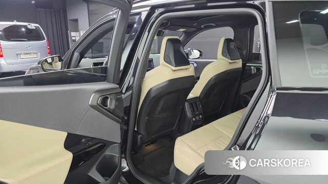BMW X3 (G45) 2026 Черный из Кореи, фото 2