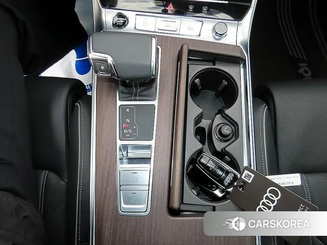 Audi A7 (4K) 2023 Белый из Кореи, фото 2