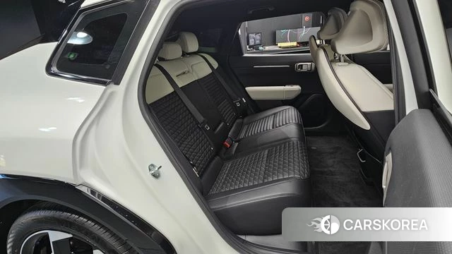Kia EV4 2025 Белый из Кореи, фото 2