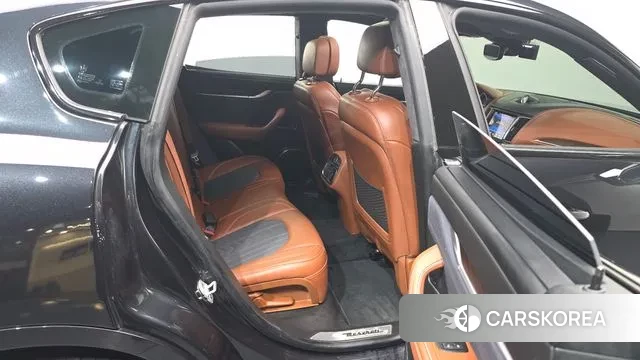 Maserati Levante 2019 Черный из Кореи, фото 2