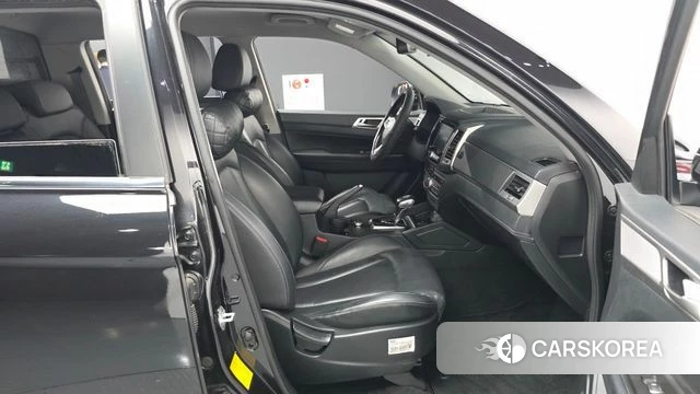 Ssangyong Rexton Sports 2019 Черный из Кореи, фото 2