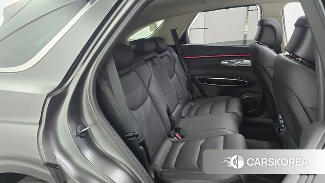 Genesis GV70 2024 Черный из Кореи, фото 3