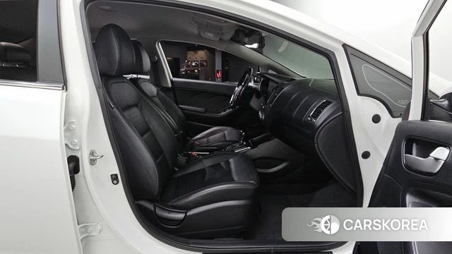 Kia The New K3 2018 Белый из Кореи, фото 2