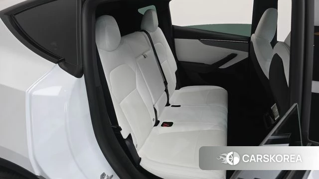 Tesla Model Y 2026 Белый из Кореи, фото 2