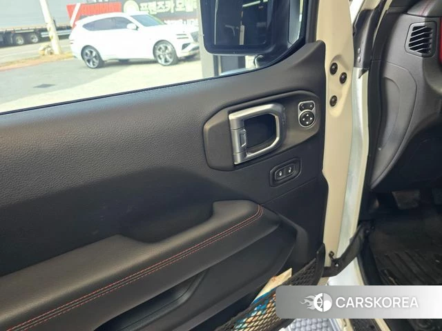 Jeep Wrangler (JL) 2019 Белый из Кореи, фото 2