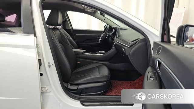 Hyundai Sonata (DN8) 2019 Белый из Кореи, фото 2