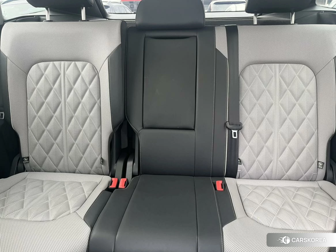 Volkswagen Tavendor 2022 Темно-серый из Китая, фото 2