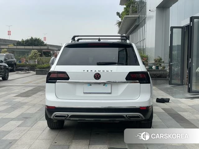 Volkswagen Teramont 2021 Белый из Китая, фото 2