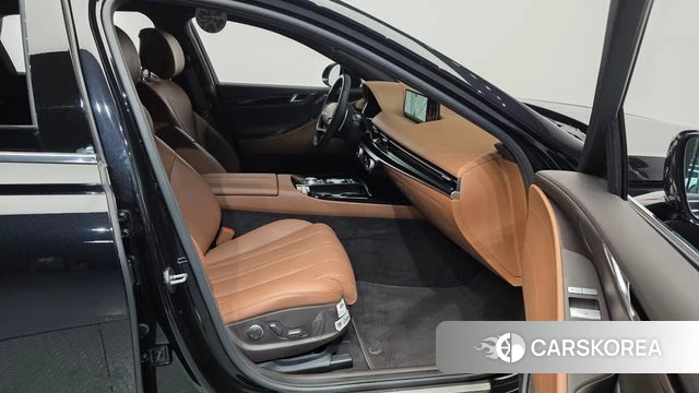 Genesis G80 (RG3) 2022 Черный из Кореи, фото 2
