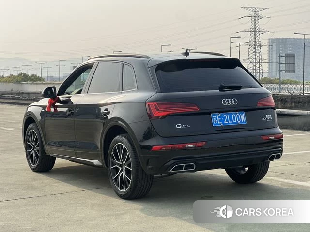 Audi Q5L 2026 Черный из Китая, фото 2