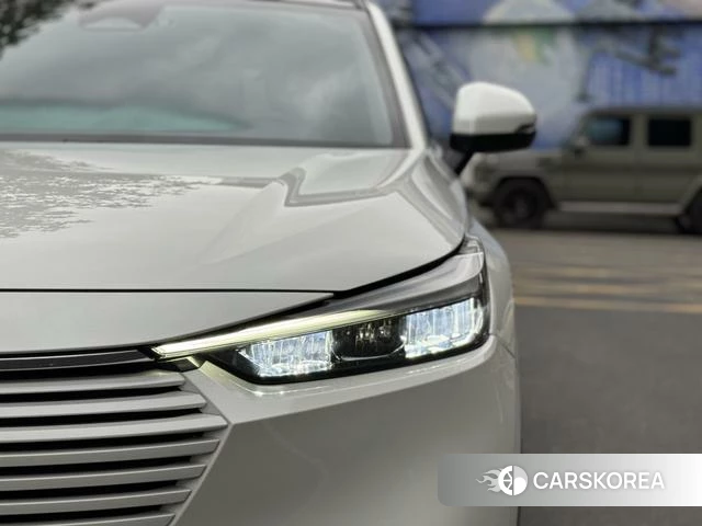 Honda Vezel 2024 Белый из Китая, фото 2