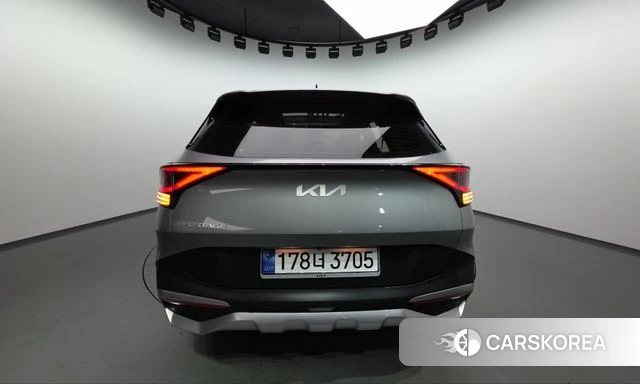 Kia Sportage 5th Generation 2023 Серый из Кореи, фото 2