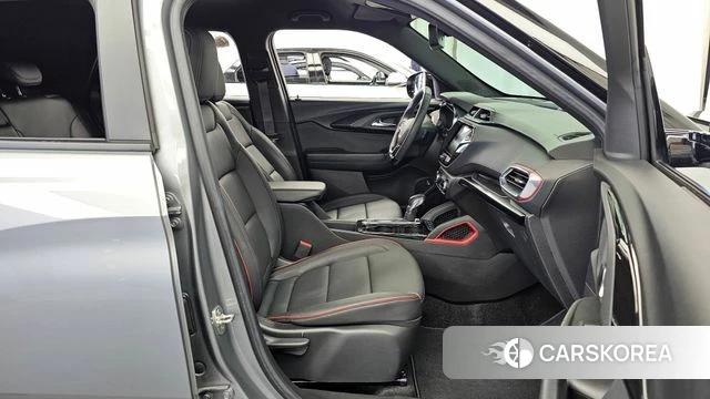 Chevrolet (GM Daewoo) Trailblazer 2022 Серый из Кореи, фото 2