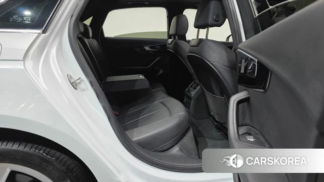 Audi A4 (B9) 2021 Белый из Кореи, фото 2