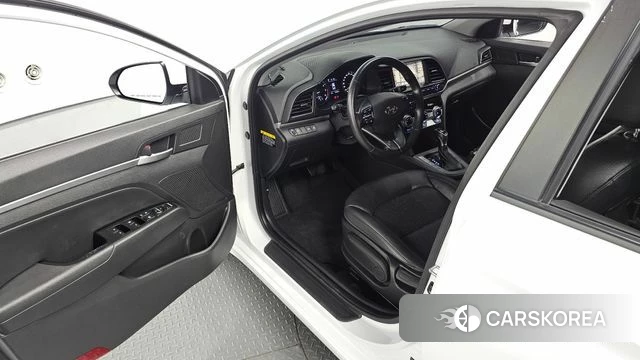 Hyundai The New Avante AD 2019 Белый из Кореи, фото 2