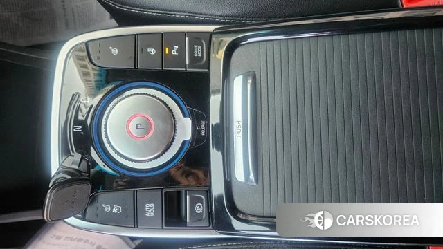 Kia Niro Plus 2023 Белый из Кореи, фото 2