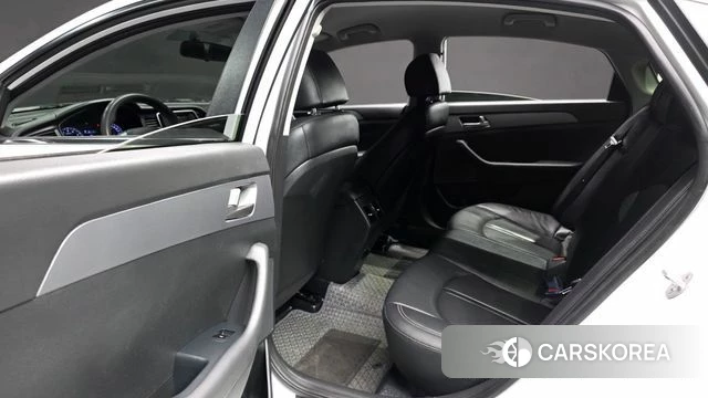 Hyundai Sonata New Rise 2022 Белый из Кореи, фото 3