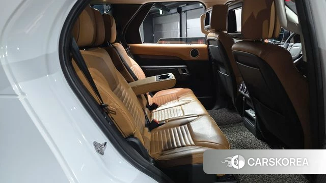 Land Rover Discovery 5 2018 Белый из Кореи, фото 2