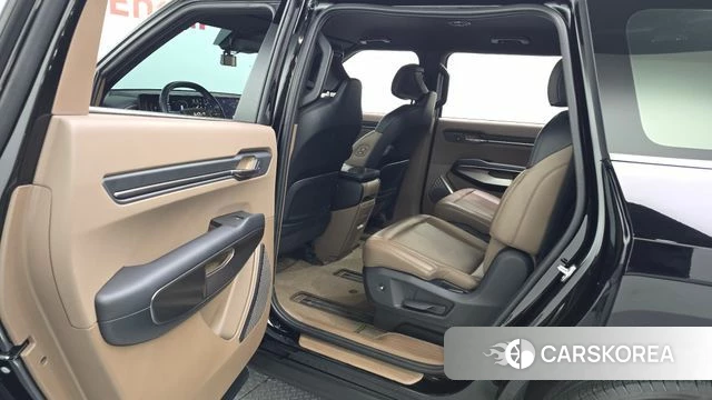 Kia EV9 2023 Черный из Кореи, фото 2