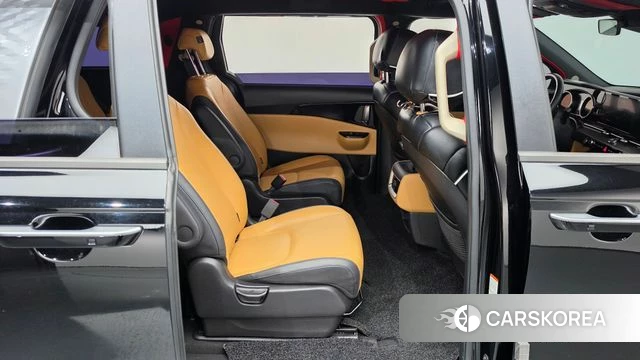 Kia Carnival 4th generation 2021 Черный из Кореи, фото 2