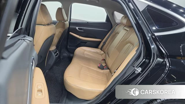 Hyundai Sonata D Edge Hybrid (DN8) 2023 Черный из Кореи, фото 2