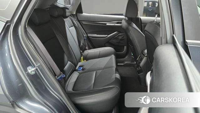 Kia The New Seltos 2024 Серый из Кореи, фото 2