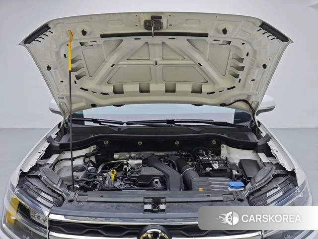 Volkswagen Tharu 2024 Белый из Китая, фото 2