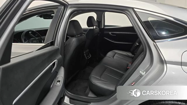 Hyundai Sonata (DN8) 2021 Серебряный из Кореи, фото 2