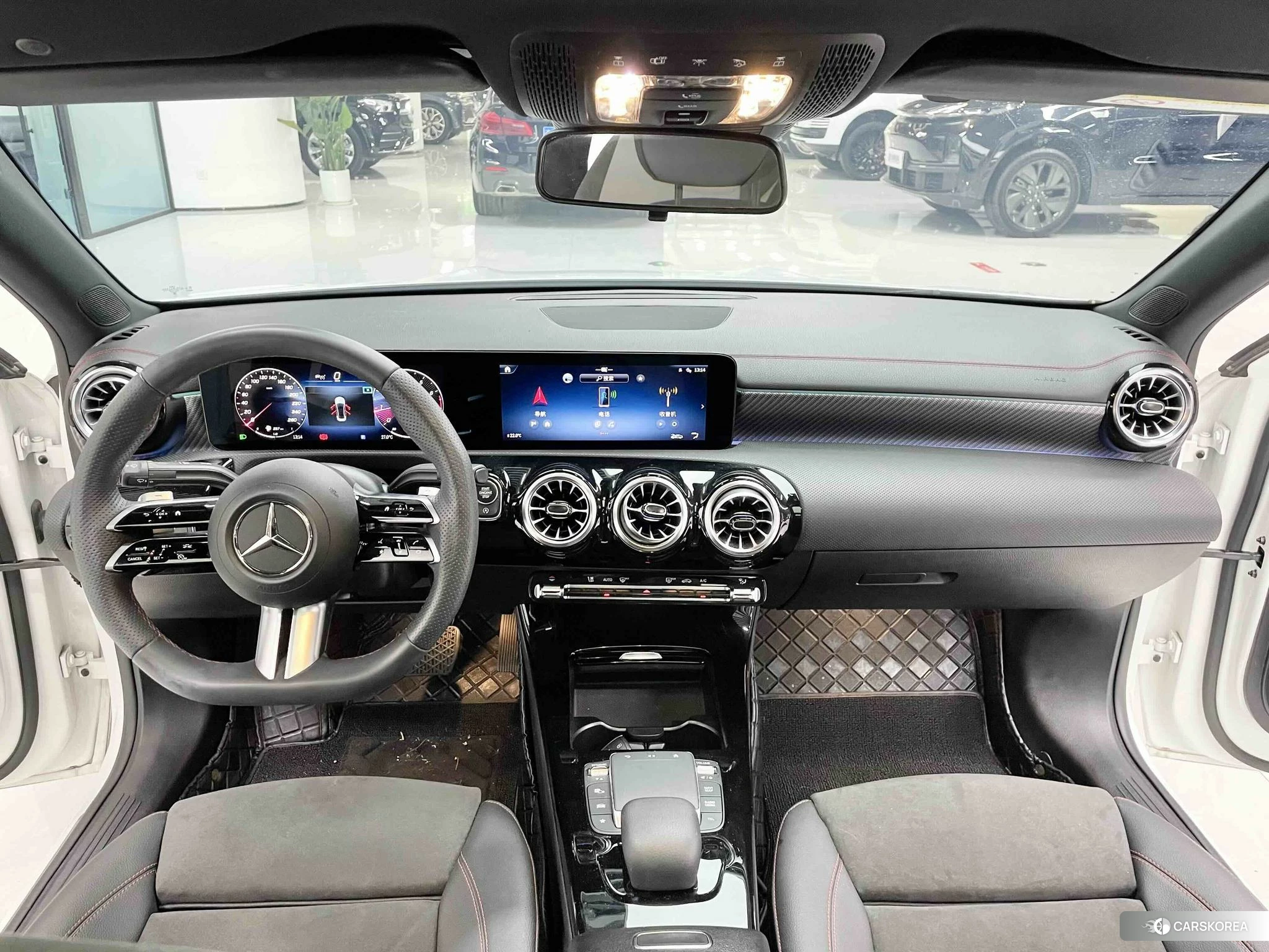 Mercedes-Benz A-Class 2022 Белый из Китая, фото 2