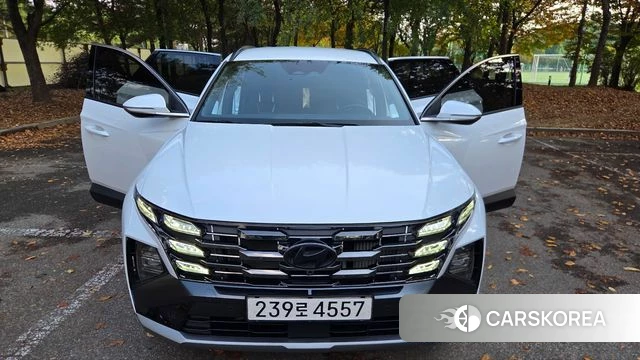 Hyundai The New Tucson (NX4) 2025 Белый из Кореи, фото 2