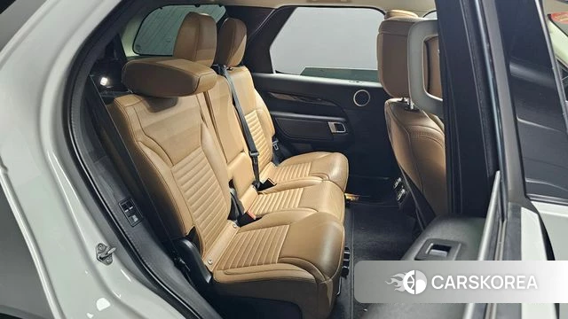 Land Rover Discovery 5 2021 Белый из Кореи, фото 2