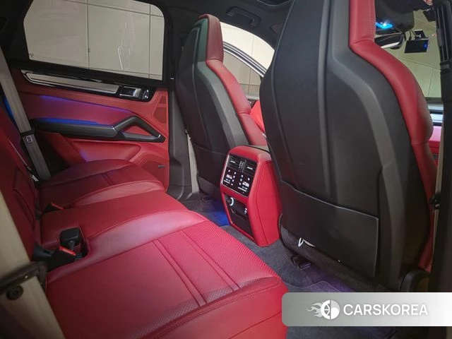 Porsche Cayenne (PO536) 2023 Черный из Кореи, фото 2