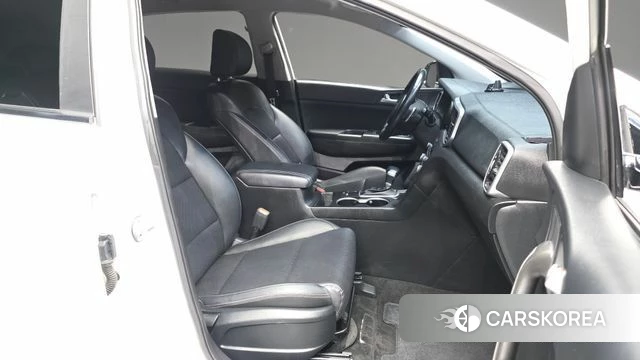 Kia Sportage The Bold 2021 Белый из Кореи, фото 2