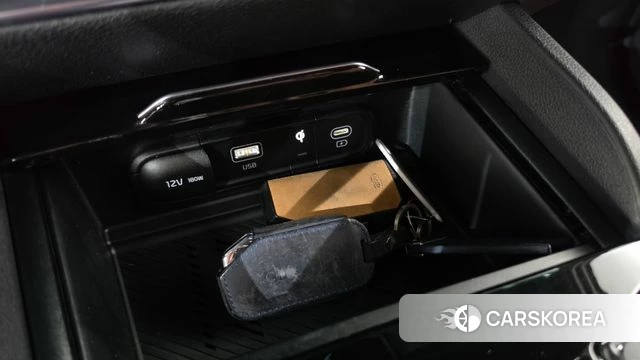 Kia Sportage 5th Generation Hybrid 2022 Белый из Кореи, фото 2
