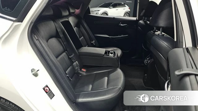 Kia K7 Premier Hybrid 2019 Белый из Кореи, фото 2