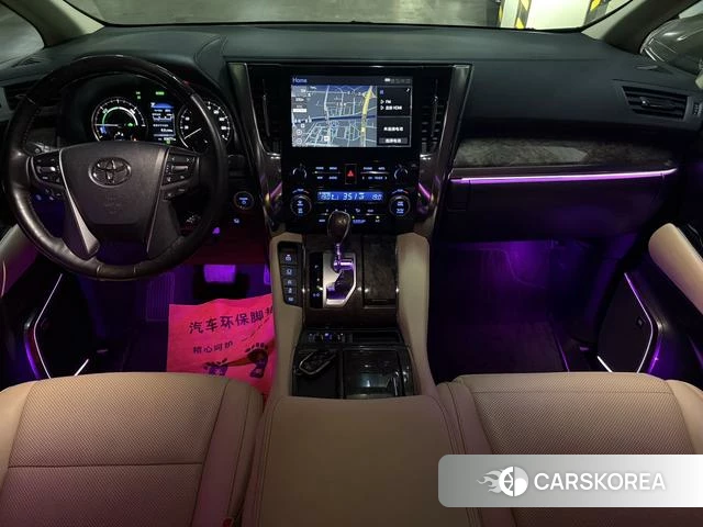Toyota Vellfire 2023 Черный из Китая, фото 2