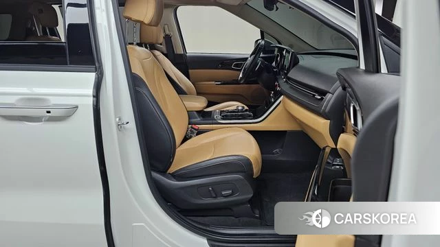 Kia Carnival 4th generation 2022 Белый из Кореи, фото 2