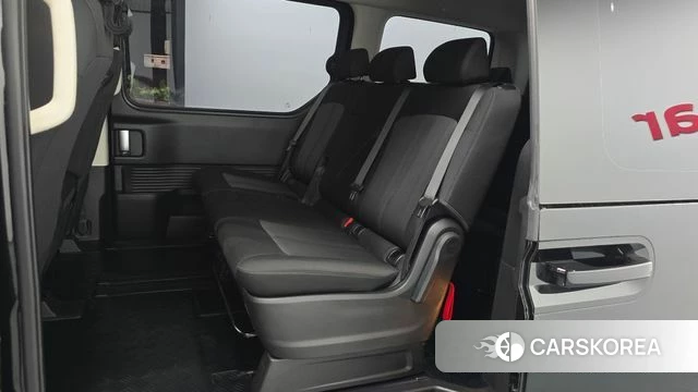 Hyundai The New Staria 2026 Черный из Кореи, фото 2
