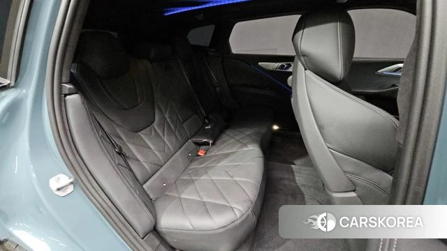 BMW XM (G09) 2024 Синий нефрит из Кореи, фото 2